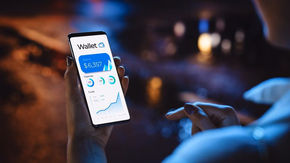 Is Coinbase or Trust Wallet better?
