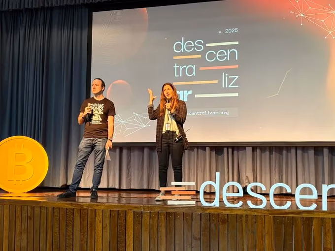 ¿Cuánto es lo mínimo para invertir en Bitcoin en Argentina?