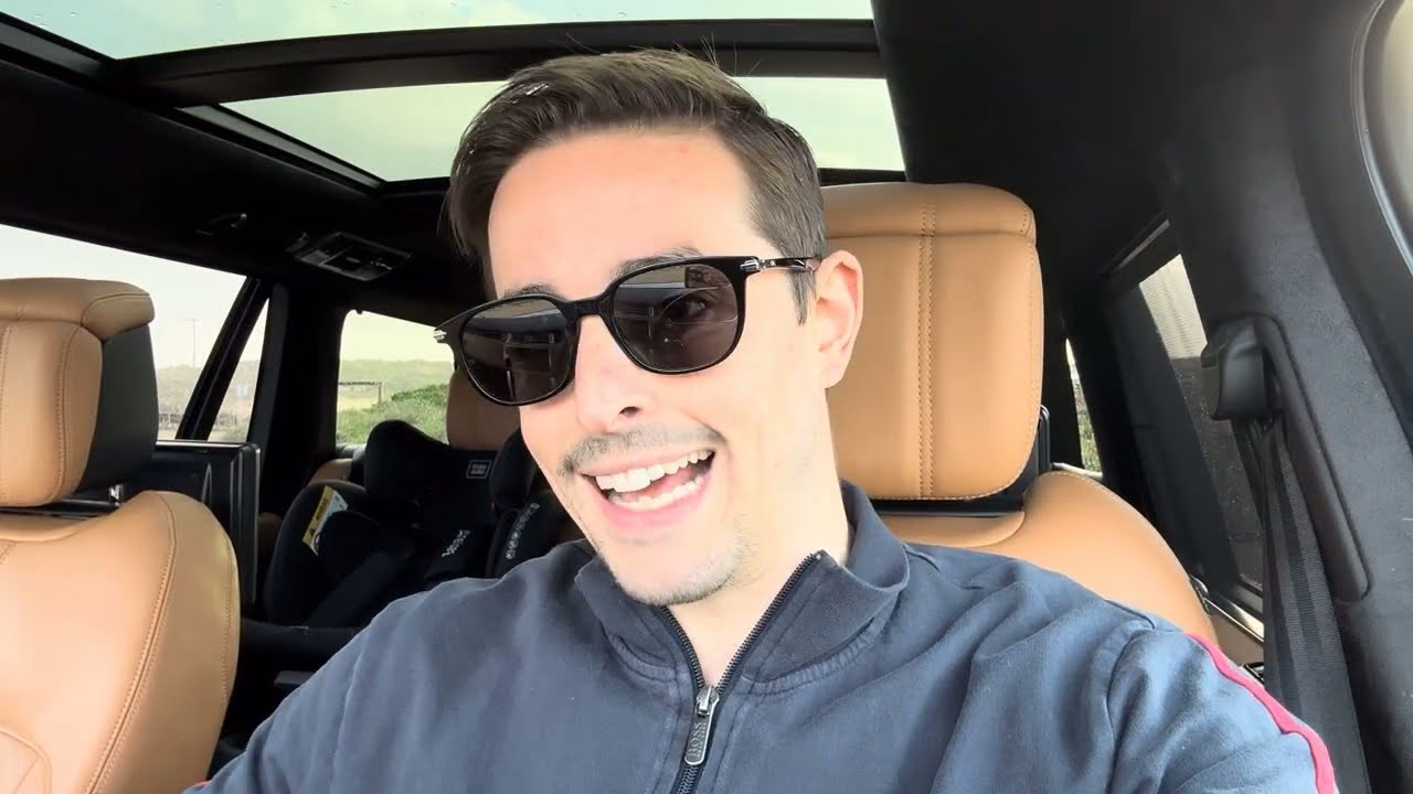 ¿Quién es Mr. Santos?