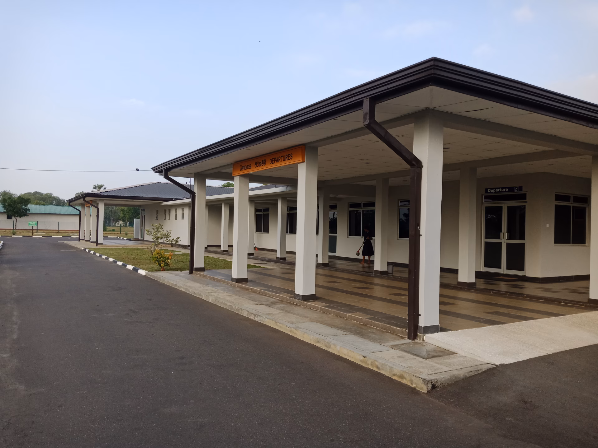 Which airport is BTH?