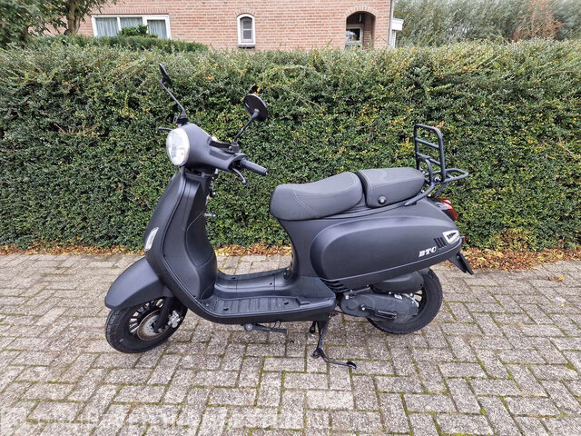 What scooter goes 70 mph?