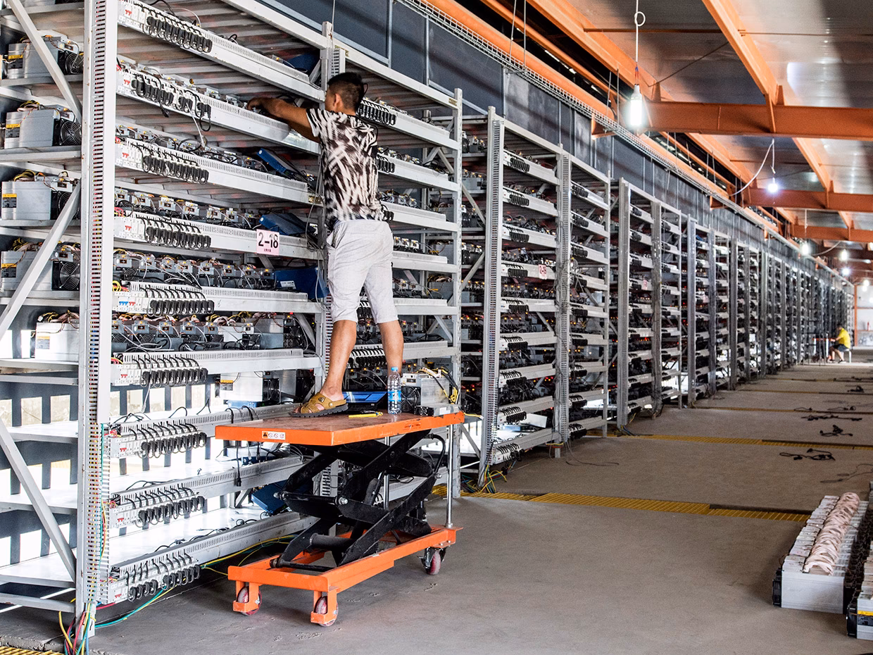 Does a BTC miner really pay?