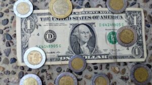 ¿Cuál es el precio del dólar hoy, 2 de febrero de 2025?