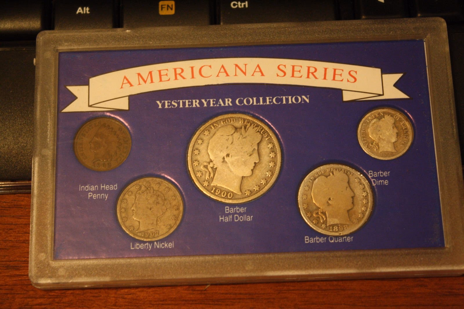 ¿Quiénes son los miembros de Coin?