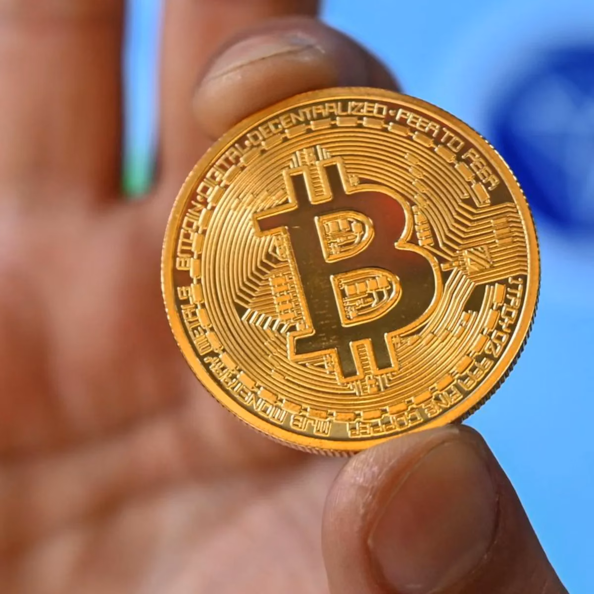 ¿Qué bancos trabajan con criptomonedas en Perú?