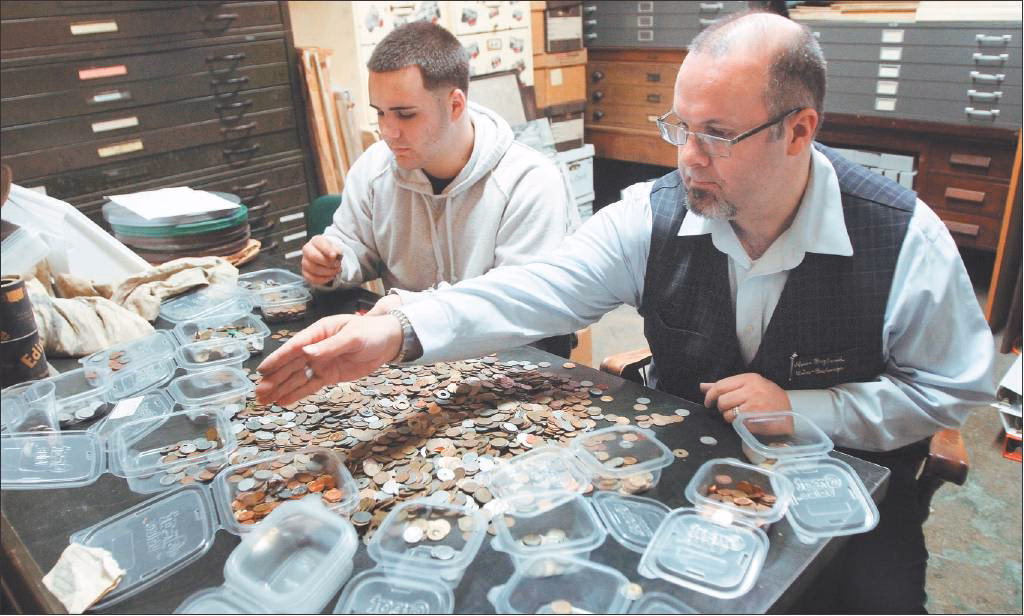 Where to sell gold in Peoria, IL?