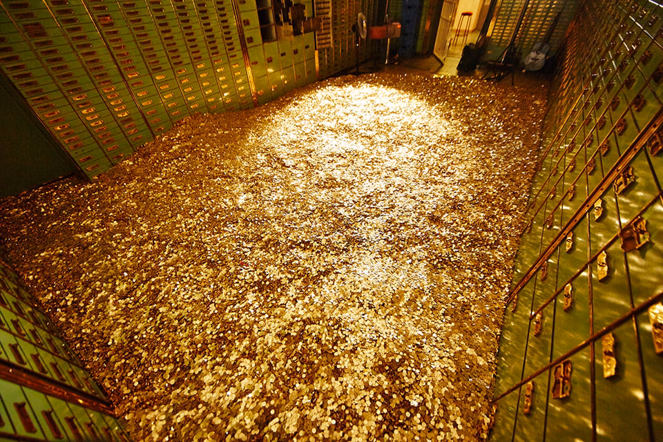 What is the value of the dinero?