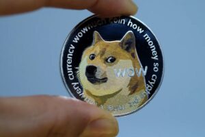 ¿Cuál ha sido el precio más alto de Dogecoin?