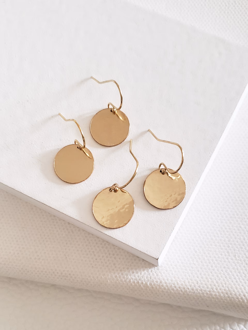 What does hammered earrings mean?