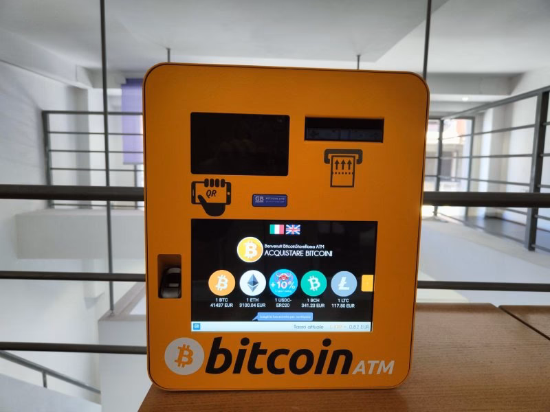 Does Italy use Bitcoin?