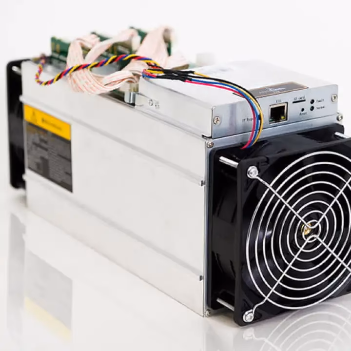 What is the best miner for Bitcoin 2025?