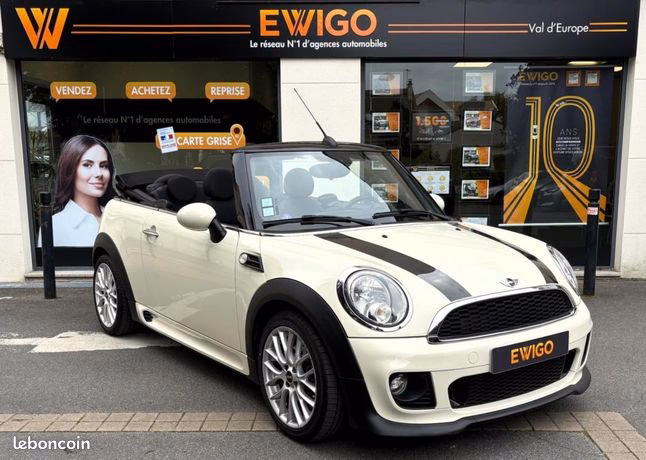 Quel est le prix d'une Mini Cooper décapotable ?