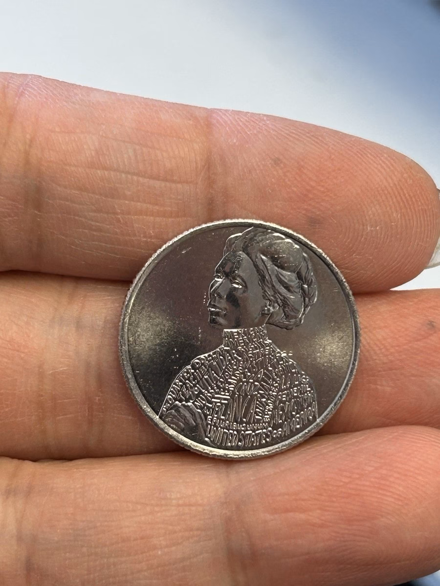 What is the best broker for crypto options?